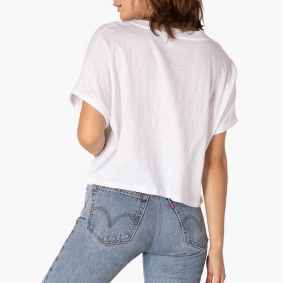 🖤Beyond Yoga Crop🖤 - Picture 2 of 5